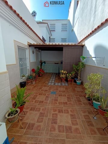 Casa de 2 habitaciones en Arcos de la Frontera en venta con garaje - 212.700 € (Ref: 9446786)