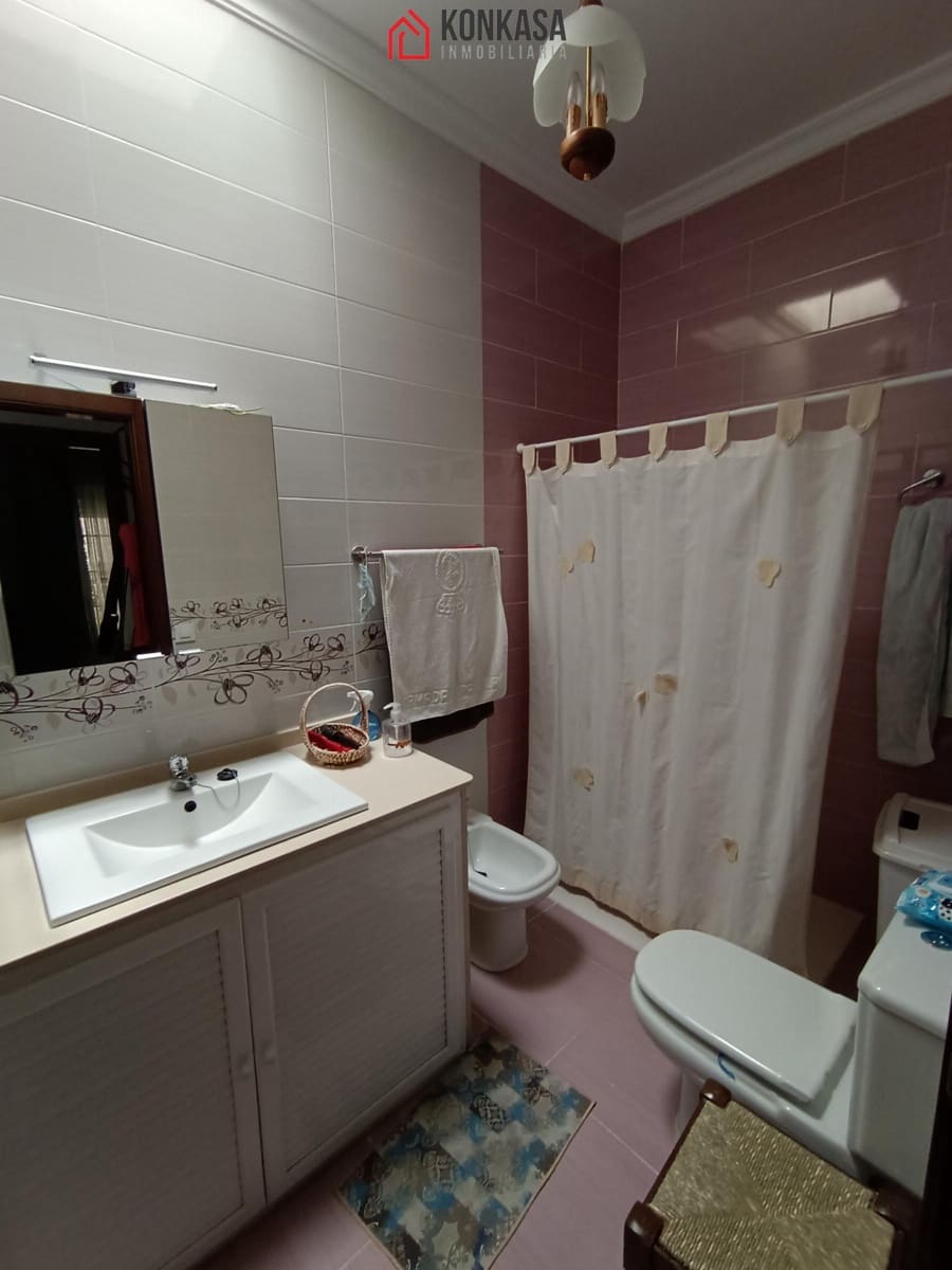 Casa de 2 habitaciones en Arcos de la Frontera en venta con garaje - 212.700 € (Ref: 9446786)