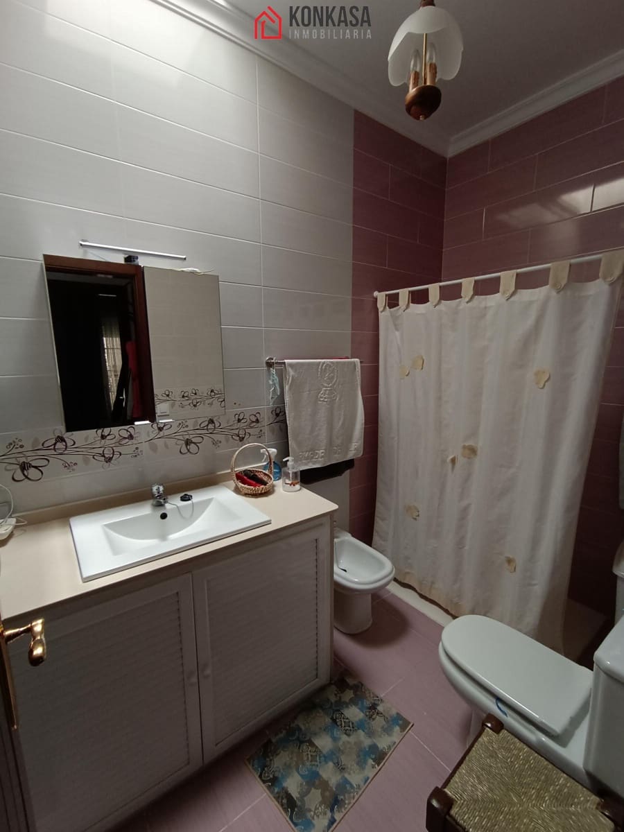 Casa de 2 habitaciones en Arcos de la Frontera en venta con garaje - 212.700 € (Ref: 9446786)