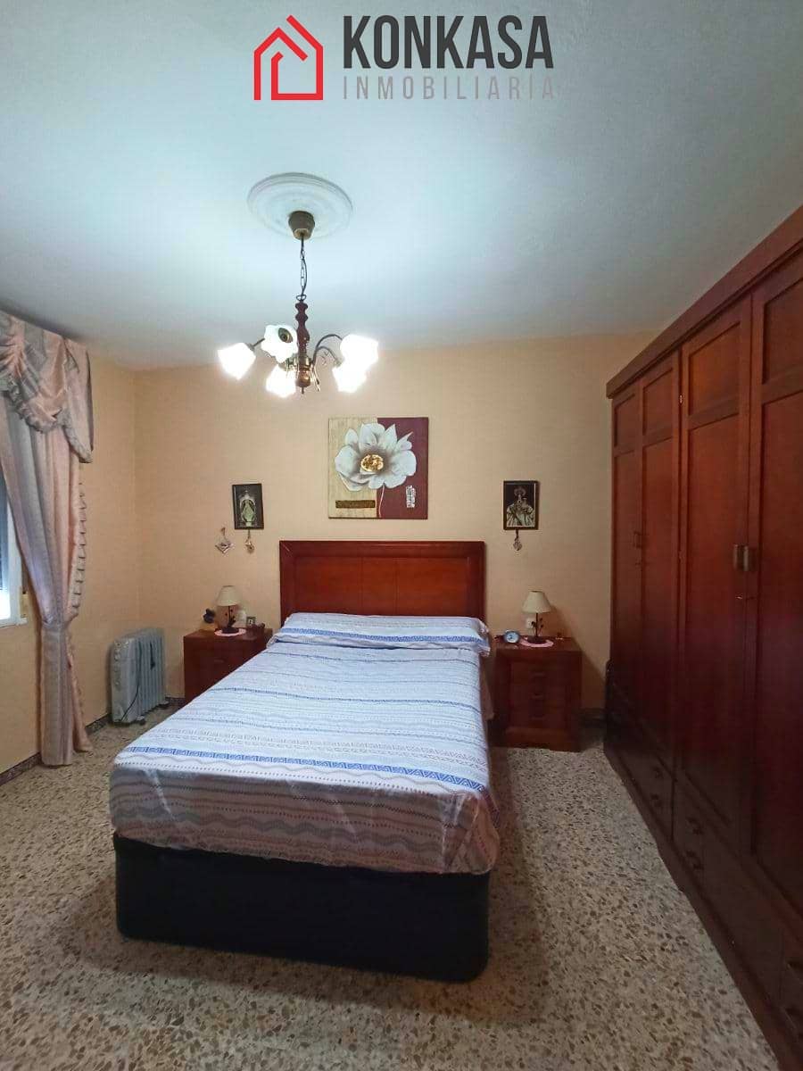 4 soverom Villa til salgs i Arcos de la Frontera med garasje - € 150 000 (Ref: 9446789)