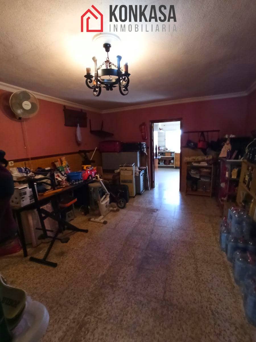 4 soverom Villa til salgs i Arcos de la Frontera med garasje - € 150 000 (Ref: 9446789)