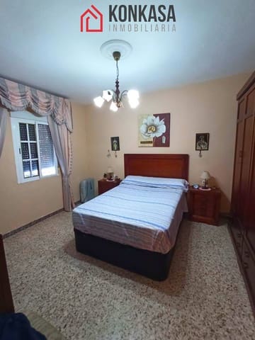 4 soverom Villa til salgs i Arcos de la Frontera med garasje - € 150 000 (Ref: 9446789)