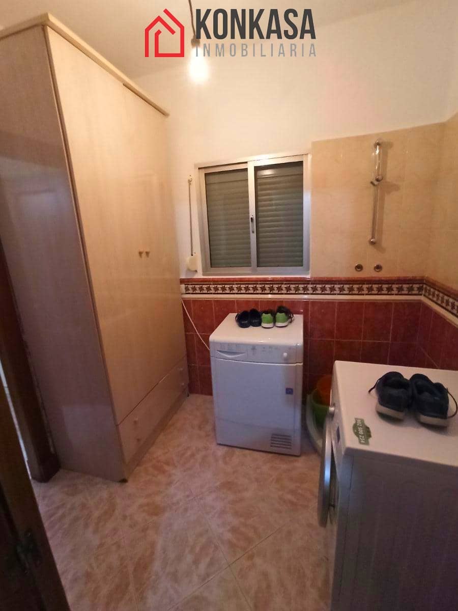 4 soverom Villa til salgs i Arcos de la Frontera med garasje - € 150 000 (Ref: 9446789)