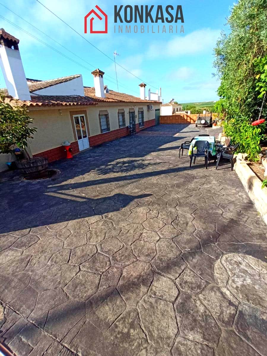 4 soverom Villa til salgs i Arcos de la Frontera med garasje - € 150 000 (Ref: 9446789)