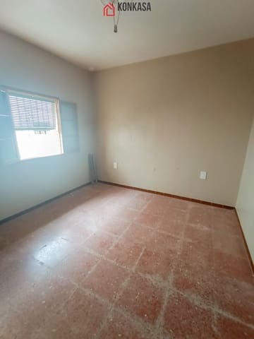 Casa de 4 habitaciones en Arcos de la Frontera en venta - 65.000 € (Ref: 9446790)