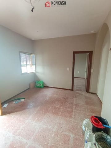 Casa de 4 habitaciones en Arcos de la Frontera en venta - 65.000 € (Ref: 9446790)