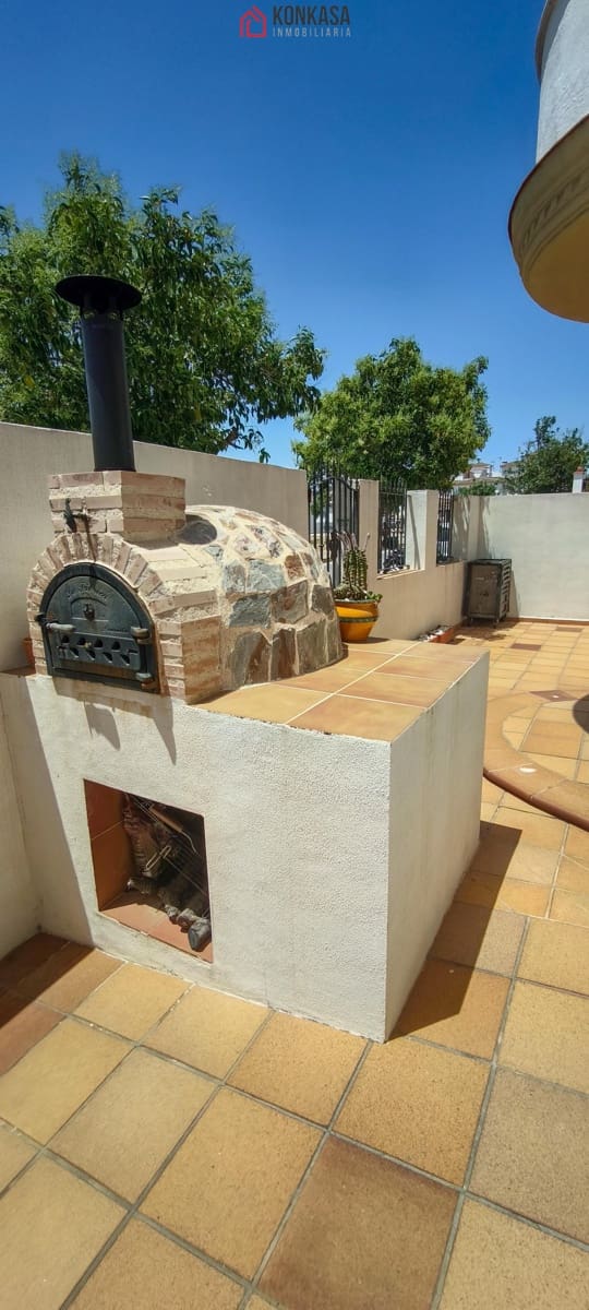 Casa de 3 habitaciones en Arcos de la Frontera en venta - 239.900 € (Ref: 9446794)