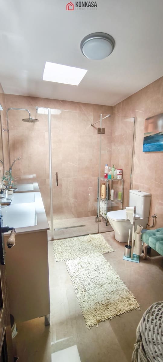 Casa de 3 habitaciones en Arcos de la Frontera en venta - 239.900 € (Ref: 9446794)