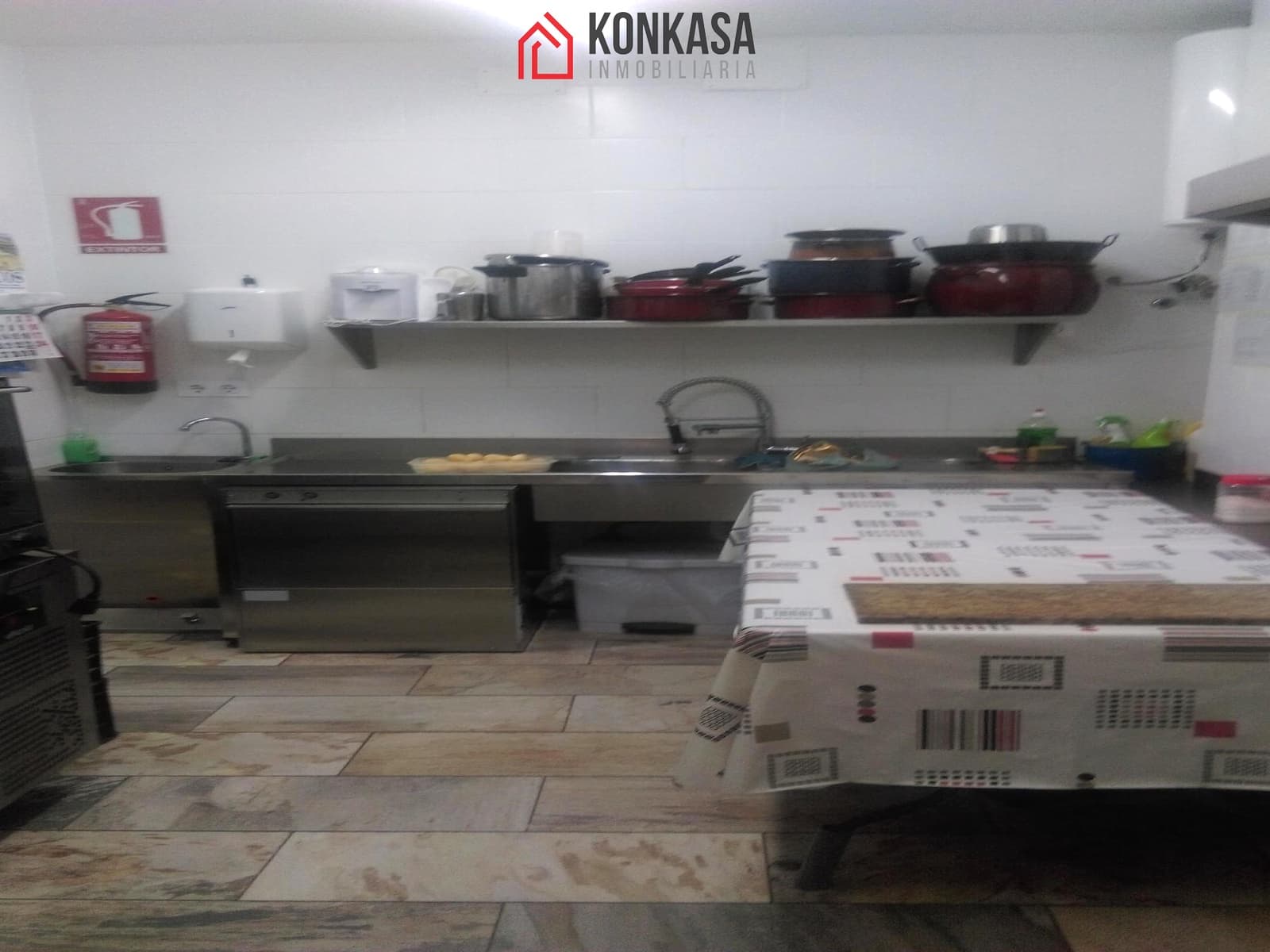 Comercial para venda em Arcos de la Frontera - 198 000 € (Ref: 9446798)