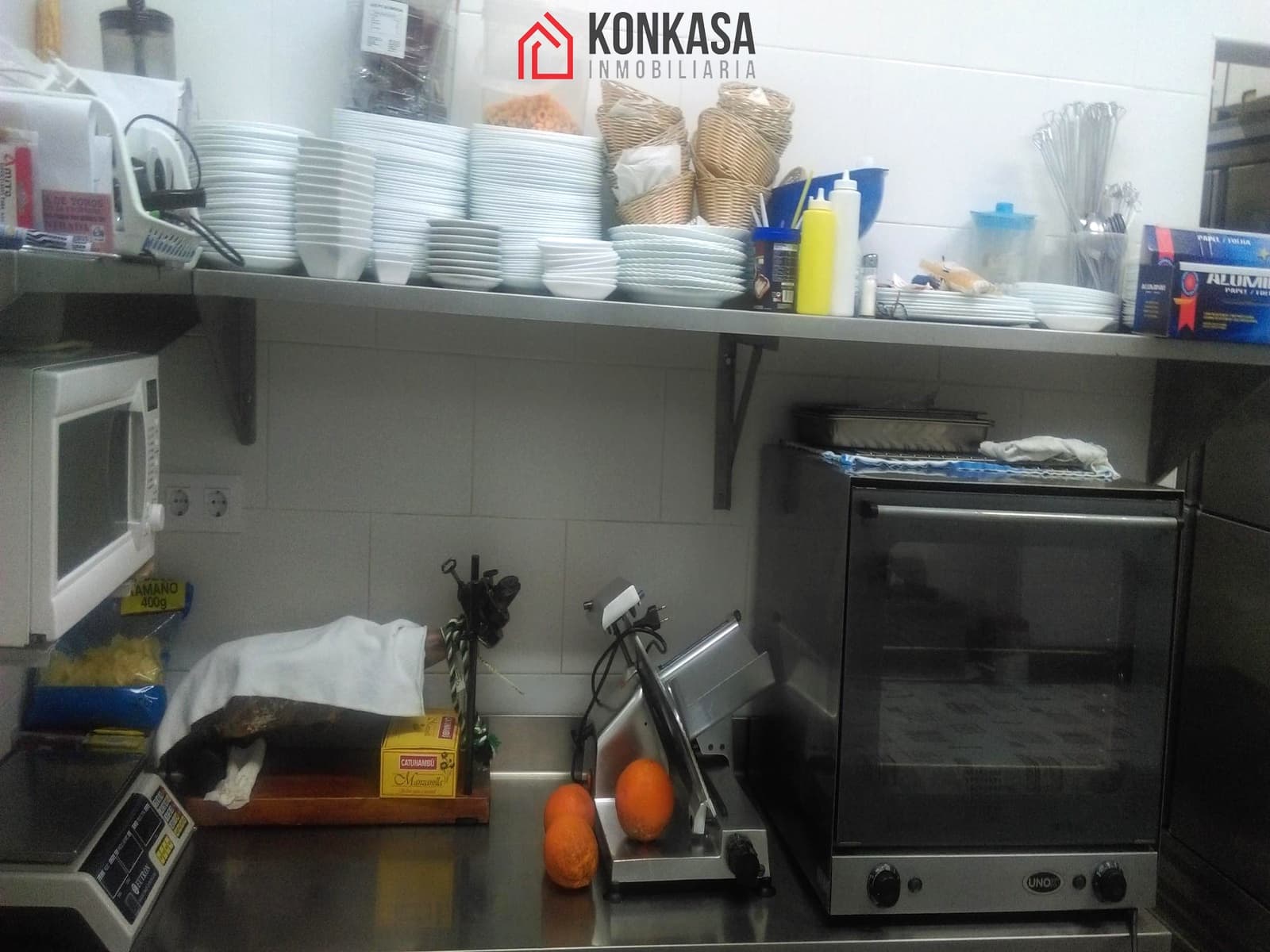 Comercial para venda em Arcos de la Frontera - 198 000 € (Ref: 9446798)