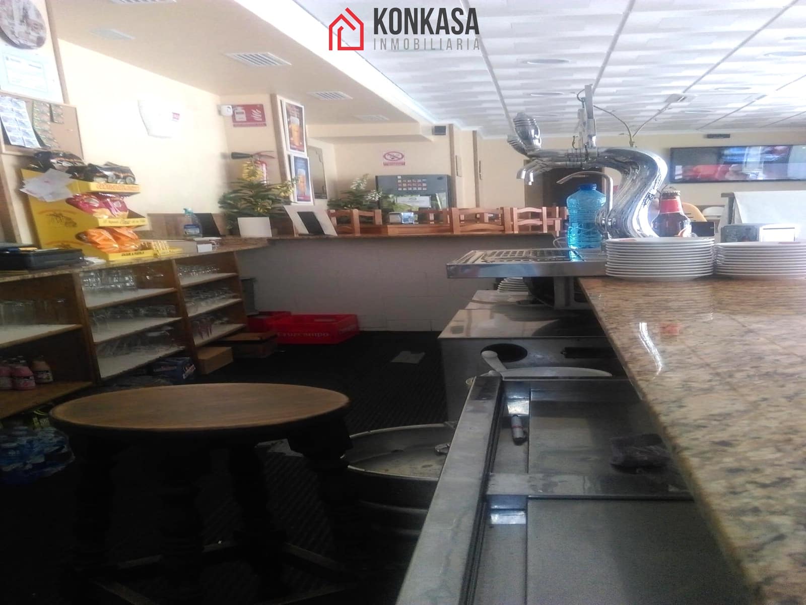 Comercial para venda em Arcos de la Frontera - 198 000 € (Ref: 9446798)