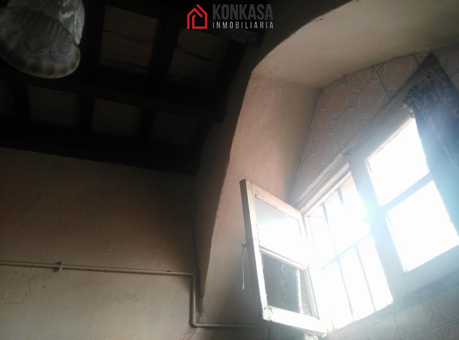 Casa de 20 habitaciones en Arcos de la Frontera en venta con garaje - 590.000 € (Ref: 9446799)