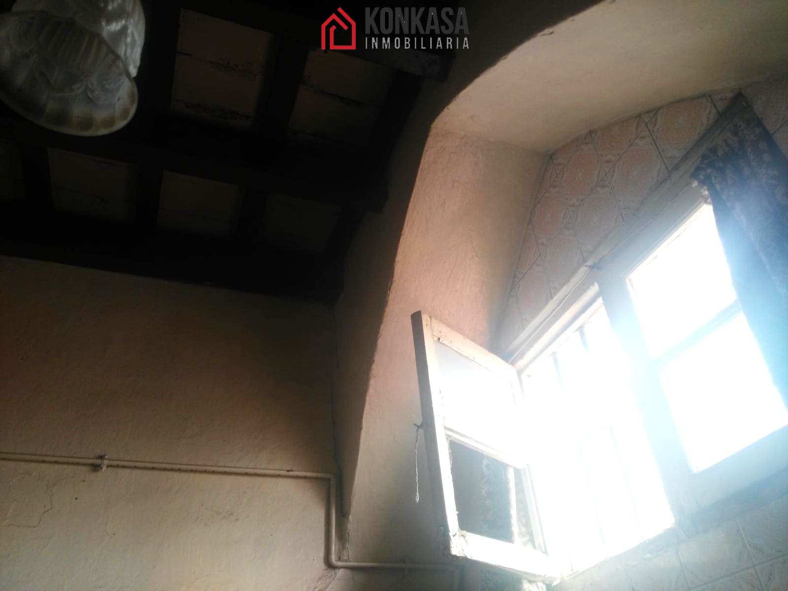 Casa de 20 habitaciones en Arcos de la Frontera en venta con garaje - 590.000 € (Ref: 9446799)