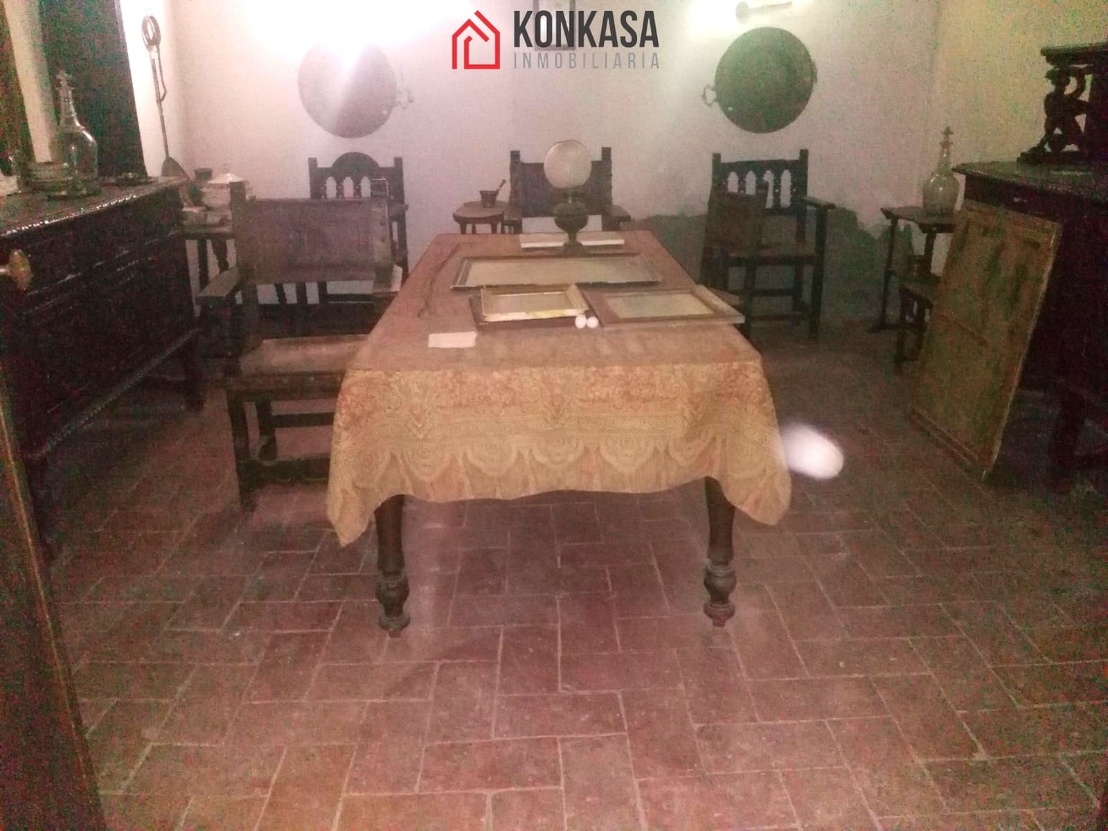 Casa de 20 habitaciones en Arcos de la Frontera en venta con garaje - 590.000 € (Ref: 9446799)