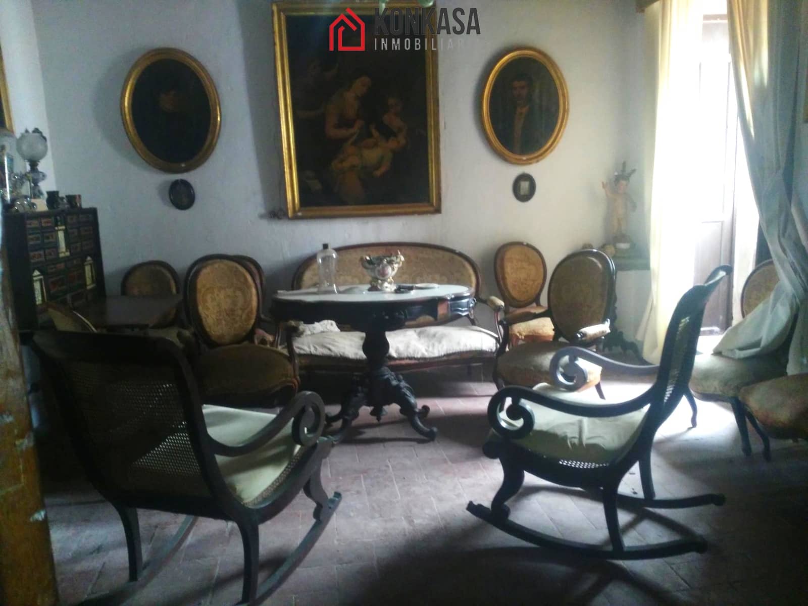 Casa de 20 habitaciones en Arcos de la Frontera en venta con garaje - 590.000 € (Ref: 9446799)