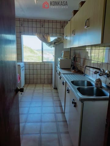 6 slaapkamer Huis te koop in Arcos de la Frontera met garage - € 114.000 (Ref: 9446801)