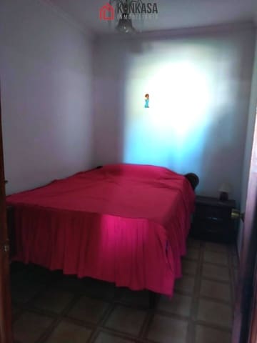 6 slaapkamer Huis te koop in Arcos de la Frontera met garage - € 114.000 (Ref: 9446801)