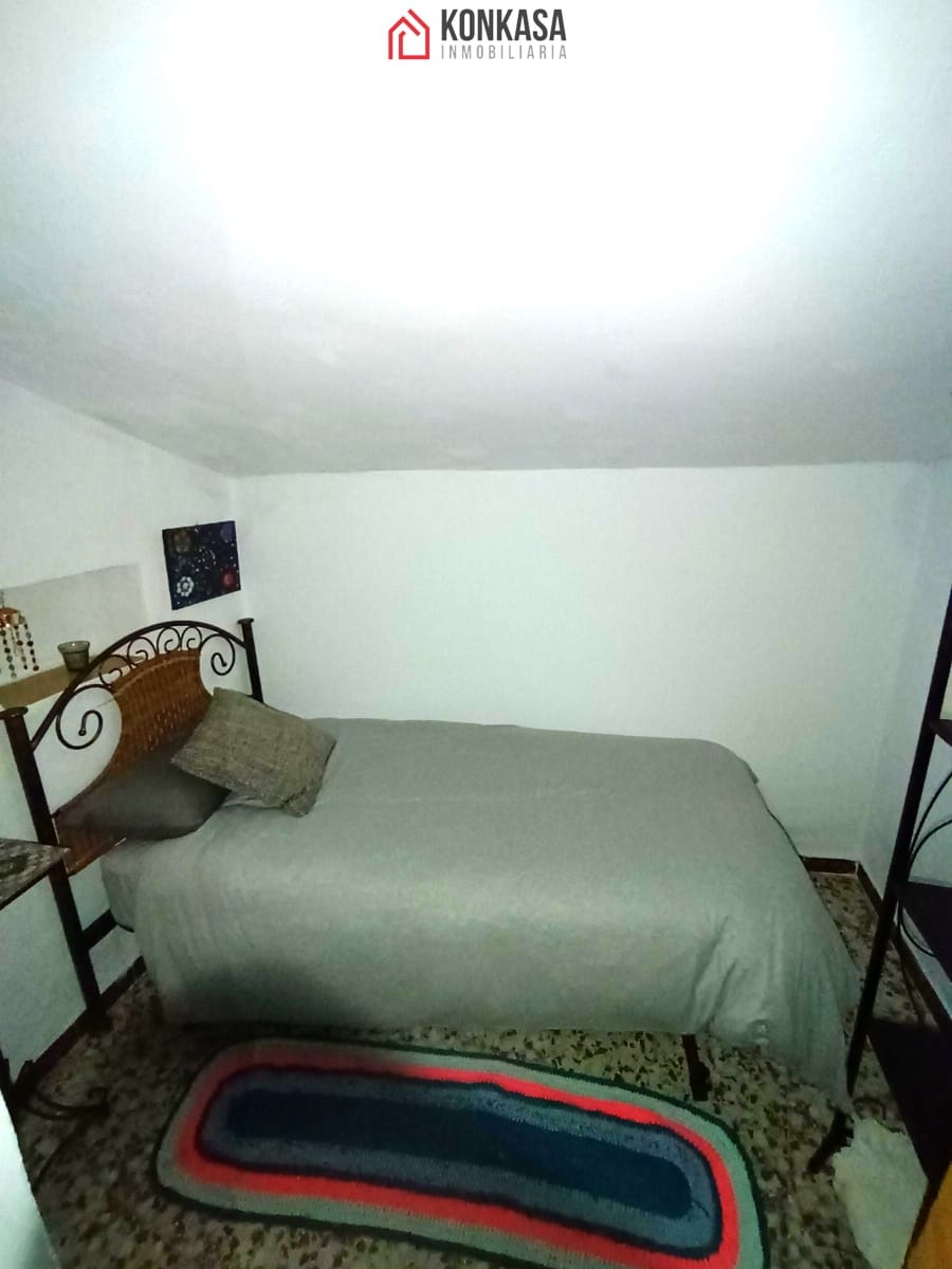 Casa de 6 habitaciones en Arcos de la Frontera en venta - 98.000 € (Ref: 9446803)