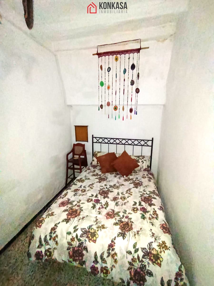 Casa de 6 habitaciones en Arcos de la Frontera en venta - 98.000 € (Ref: 9446803)