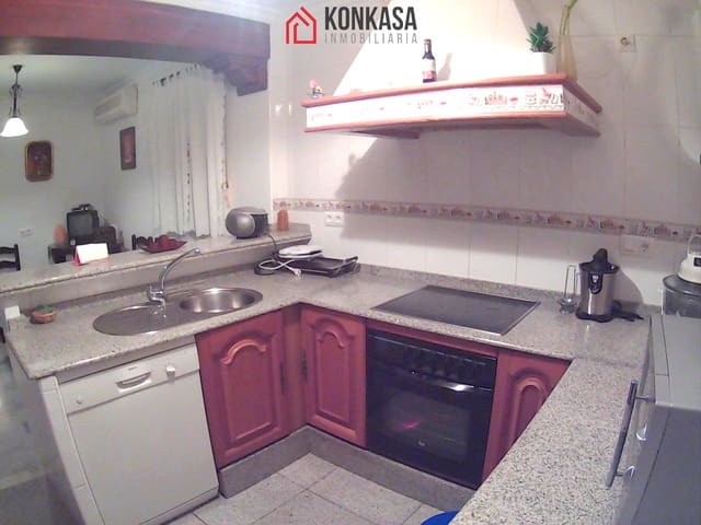 Casa de 4 habitaciones en Arcos de la Frontera en venta - 200.000 € (Ref: 9446809)