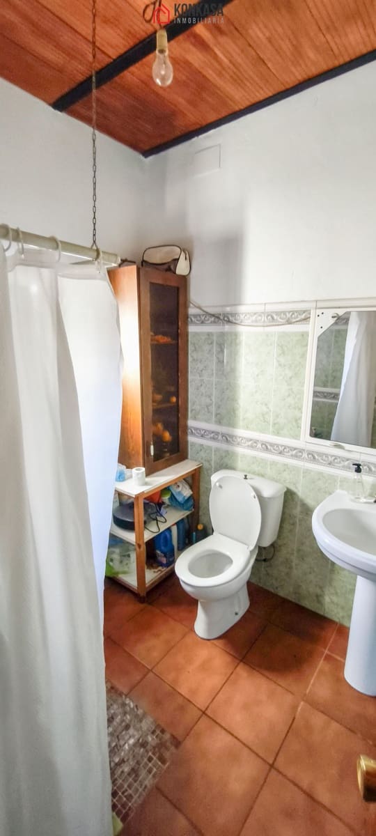 2 bedroom Finca/Country House for sale in Villamartin with pool garage - € 106,000 (Ref: 9446810)