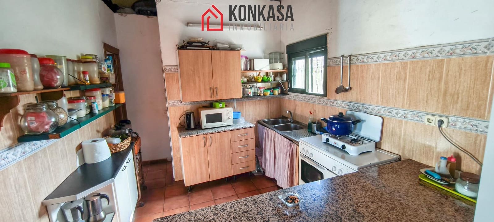 2 bedroom Finca/Country House for sale in Villamartin with pool garage - € 106,000 (Ref: 9446810)