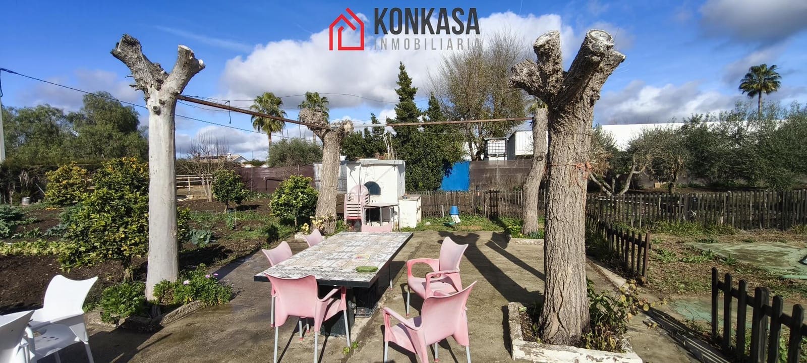 2 bedroom Finca/Country House for sale in Villamartin with pool garage - € 106,000 (Ref: 9446810)