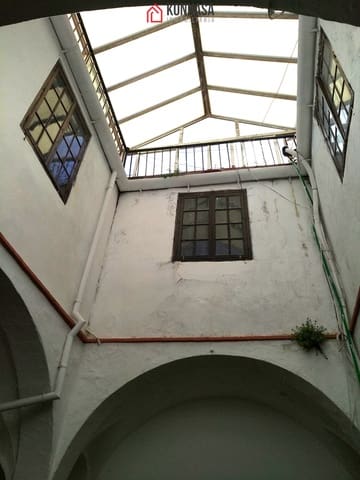 Casa de 18 habitaciones en Arcos de la Frontera en venta con garaje - 240.000 € (Ref: 9446814)