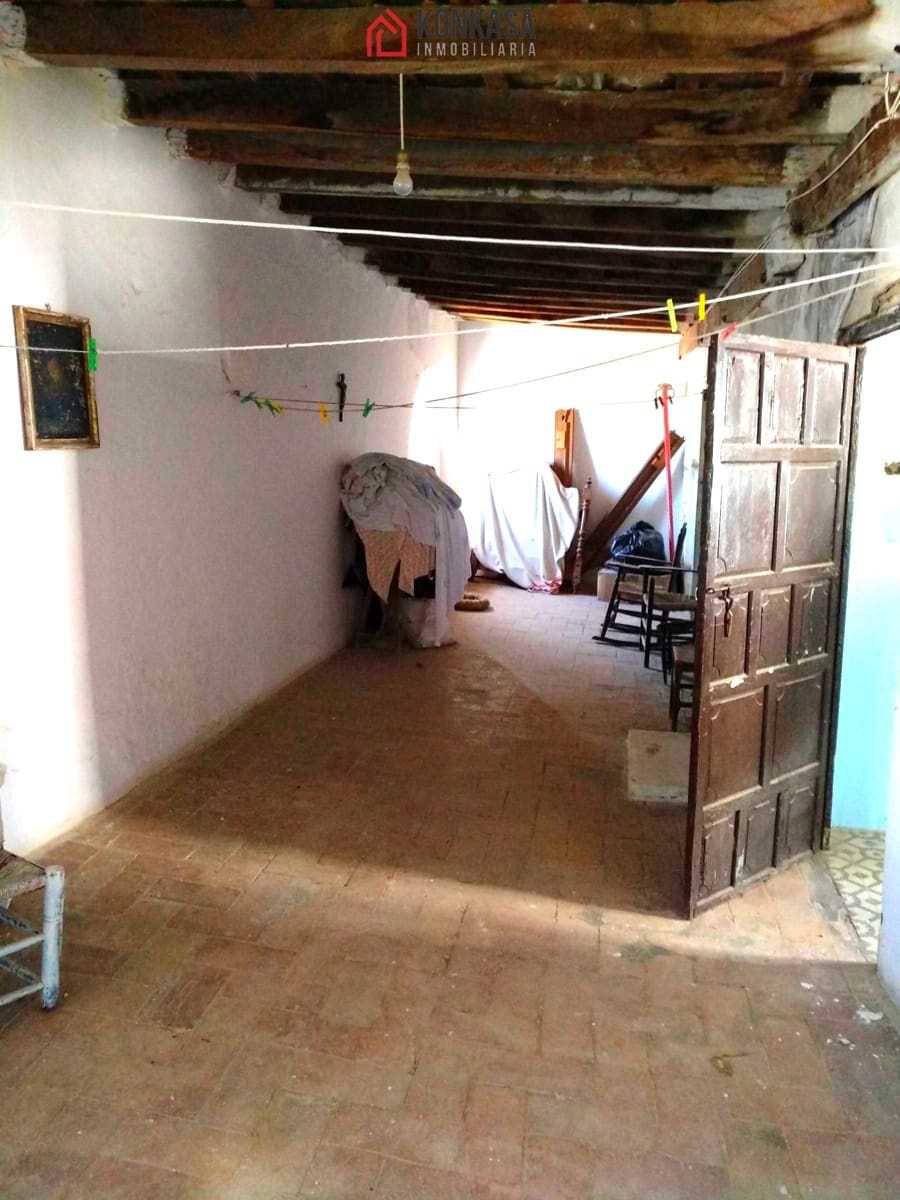 Casa de 18 habitaciones en Arcos de la Frontera en venta con garaje - 240.000 € (Ref: 9446814)