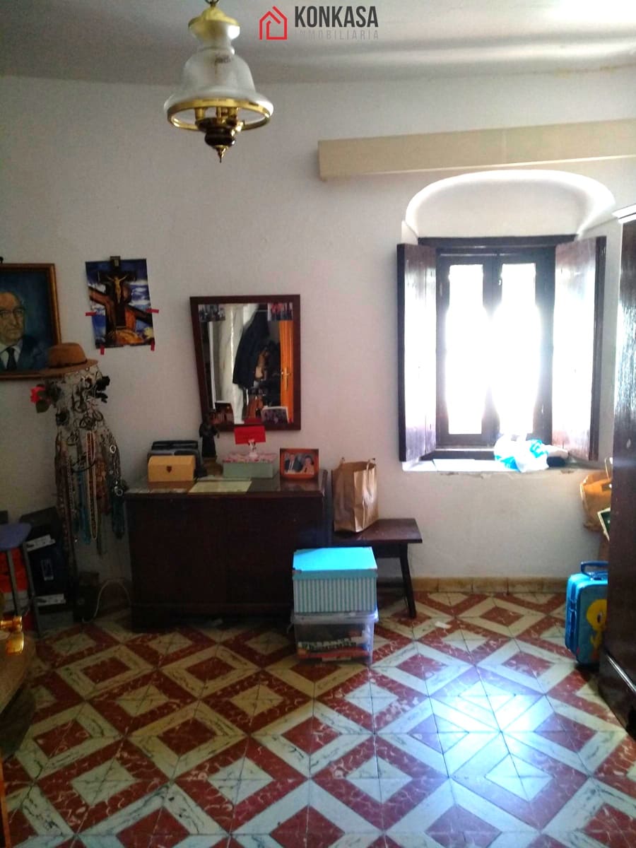 Casa de 18 habitaciones en Arcos de la Frontera en venta con garaje - 240.000 € (Ref: 9446814)