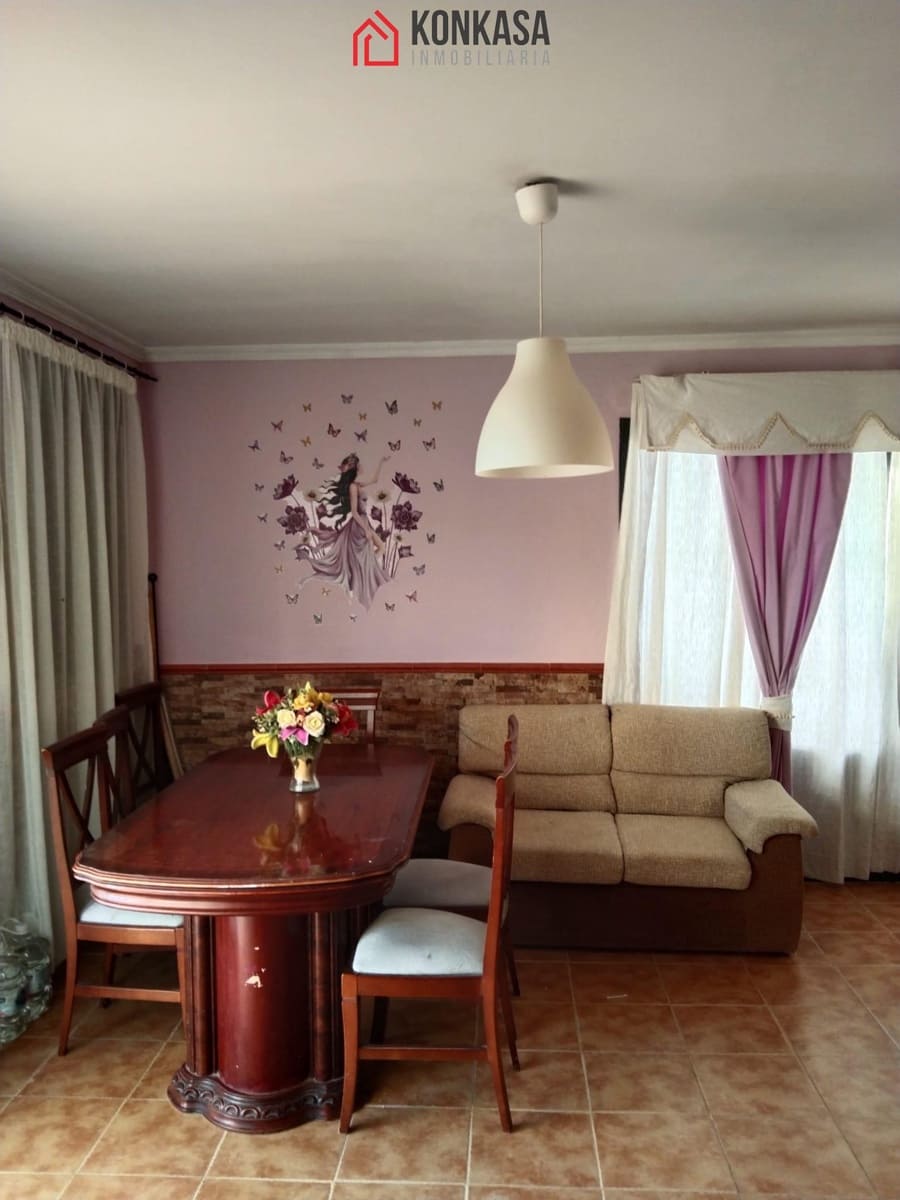 3 bedroom Finca/Country House for sale in Arcos de la Frontera - € 160,000 (Ref: 9446816)