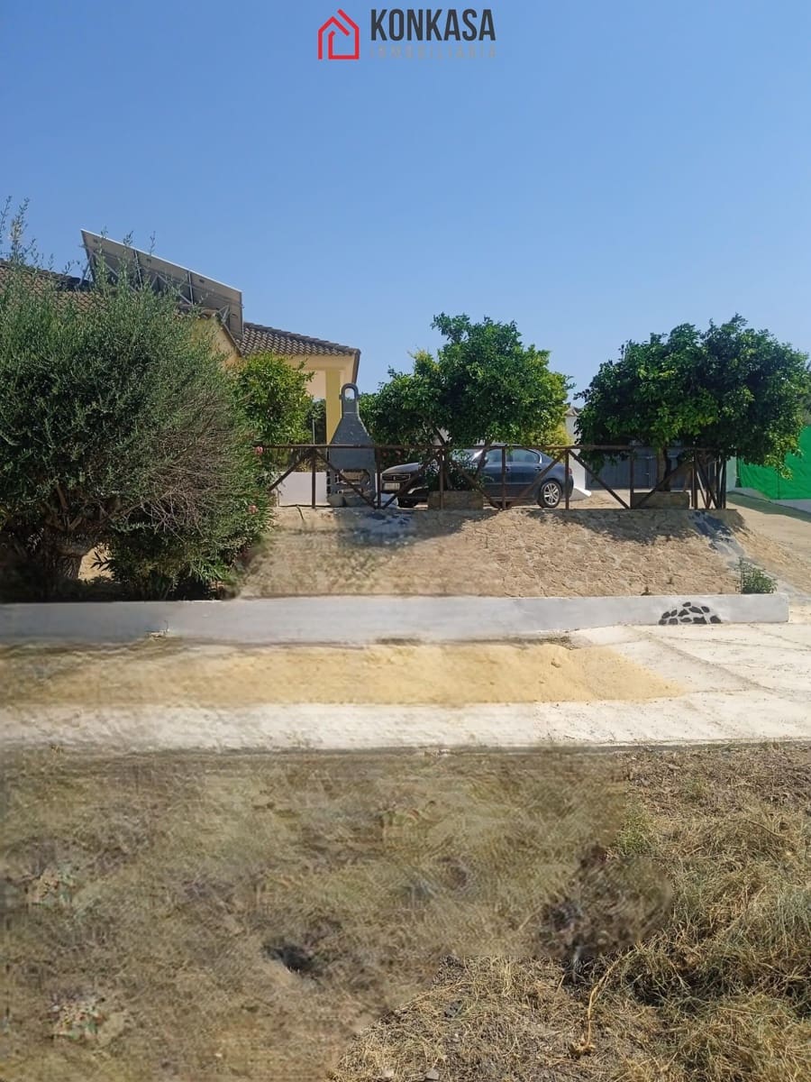 3 bedroom Finca/Country House for sale in Arcos de la Frontera - € 160,000 (Ref: 9446816)