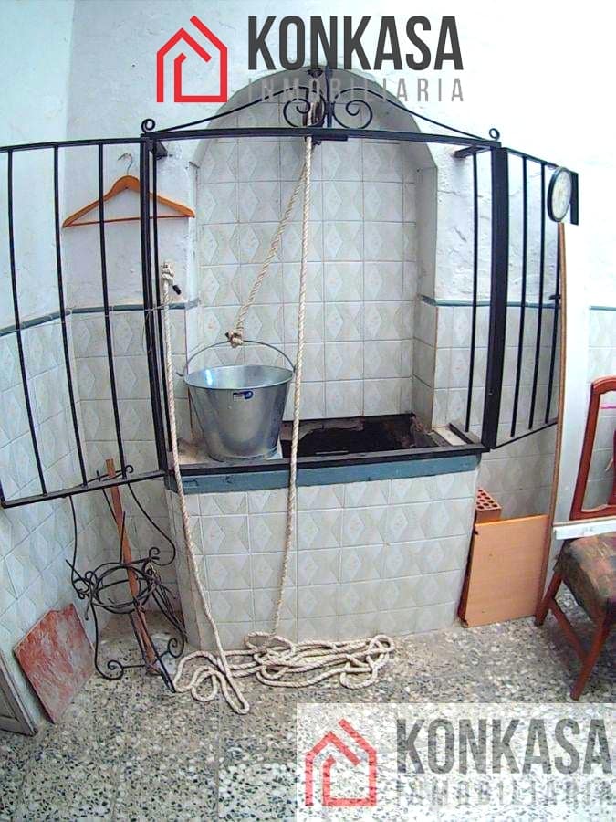 3 bedroom Townhouse for sale in Arcos de la Frontera - € 190,000 (Ref: 9446818)