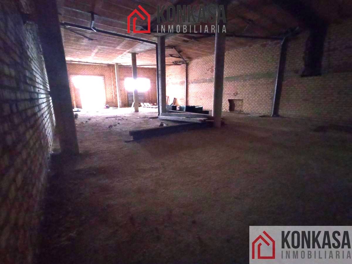 1 quarto Comercial para venda em Arcos de la Frontera - 65 000 € (Ref: 9446819)