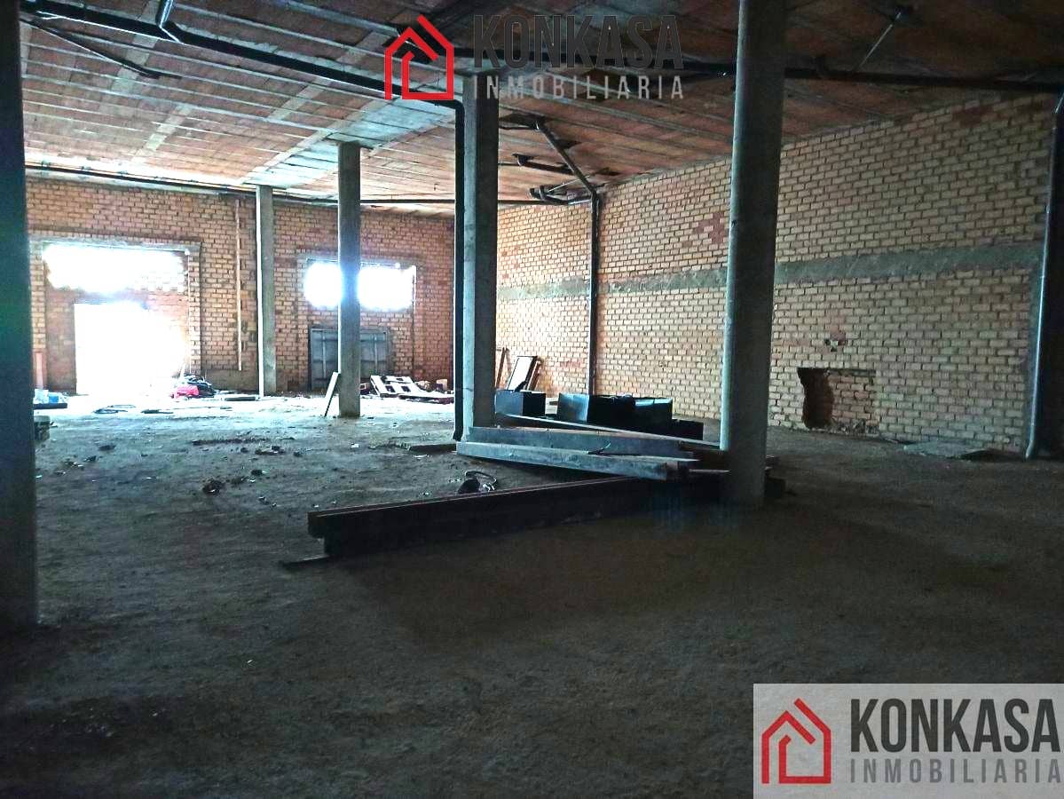 1 quarto Comercial para venda em Arcos de la Frontera - 65 000 € (Ref: 9446819)