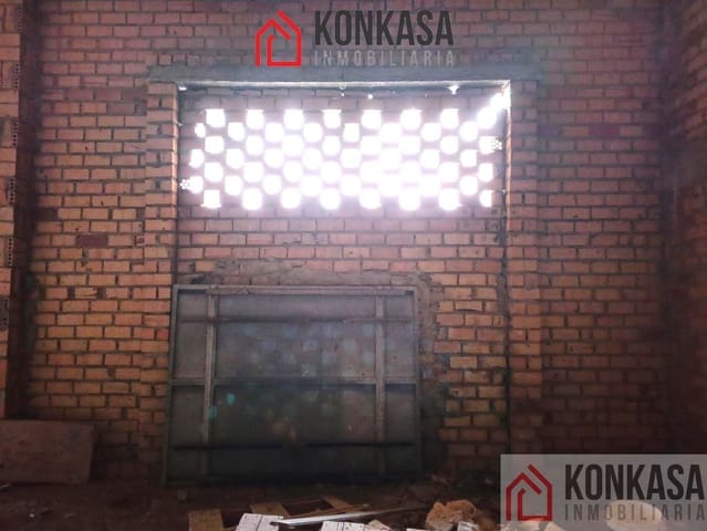 1 quarto Comercial para venda em Arcos de la Frontera - 65 000 € (Ref: 9446819)