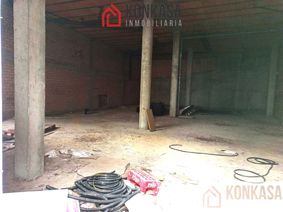 1 quarto Comercial para venda em Arcos de la Frontera - 65 000 € (Ref: 9446819)