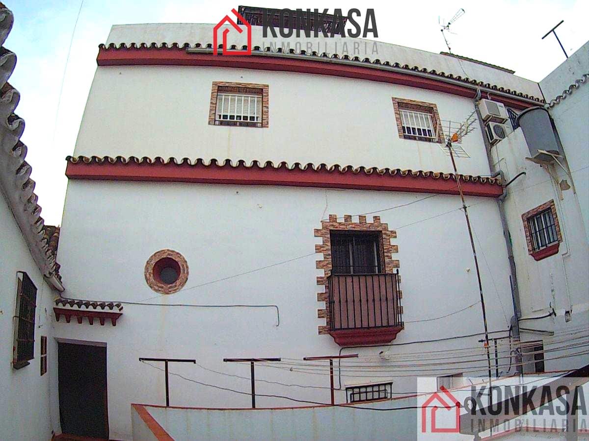 Casa de 3 habitaciones en Arcos de la Frontera en venta - 90.000 € (Ref: 9446820)