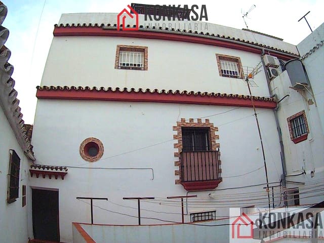 Casa de 3 habitaciones en Arcos de la Frontera en venta - 90.000 € (Ref: 9446820)