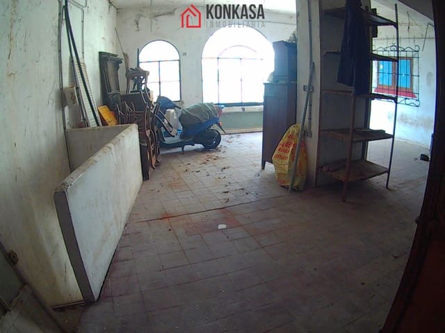 3 quarto Comercial para venda em Arcos de la Frontera - 90 000 € (Ref: 9446822)