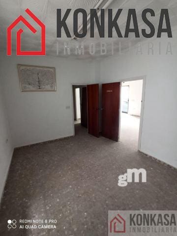 3 quarto Comercial para venda em Arcos de la Frontera - 53 000 € (Ref: 9446823)
