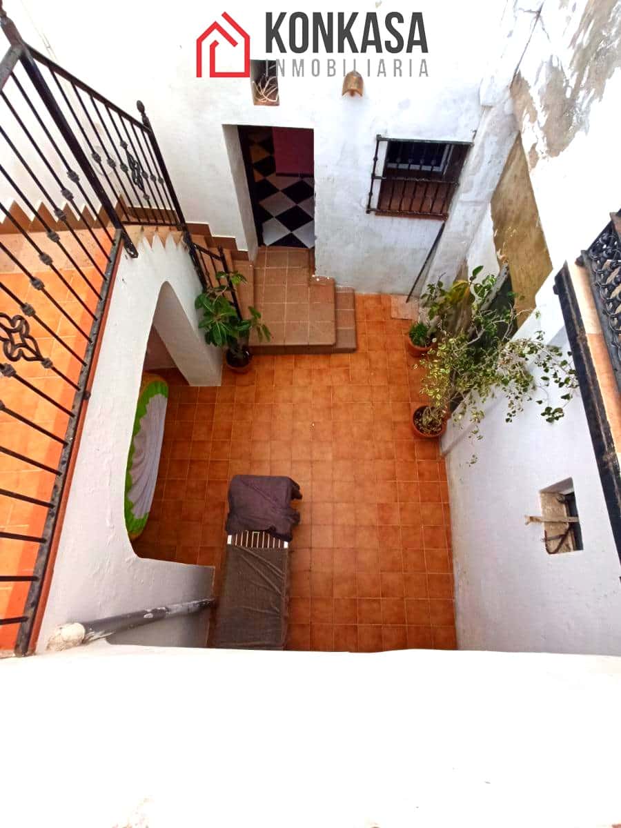 Casa de 2 habitaciones en Arcos de la Frontera en venta - 40.000 € (Ref: 9446824)