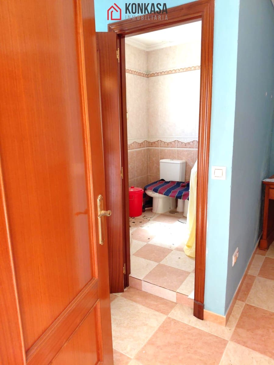 Casa de 2 habitaciones en Arcos de la Frontera en venta - 40.000 € (Ref: 9446824)