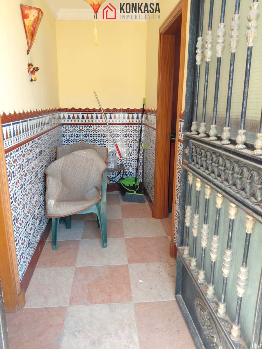 Casa de 2 habitaciones en Arcos de la Frontera en venta - 40.000 € (Ref: 9446824)