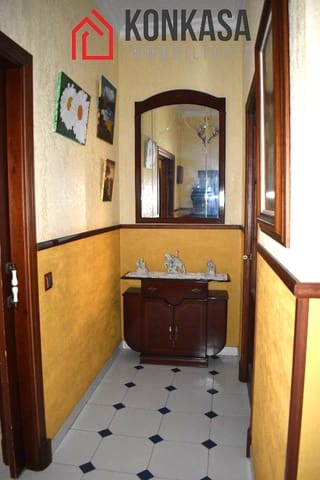 5 soverom Hus til salgs i Arcos de la Frontera med garasje - € 140 000 (Ref: 9446825)