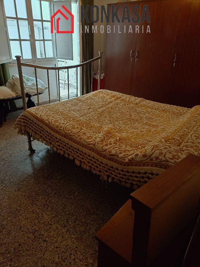 Casa de 7 habitaciones en Arcos de la Frontera en venta - 200.000 € (Ref: 9446826)