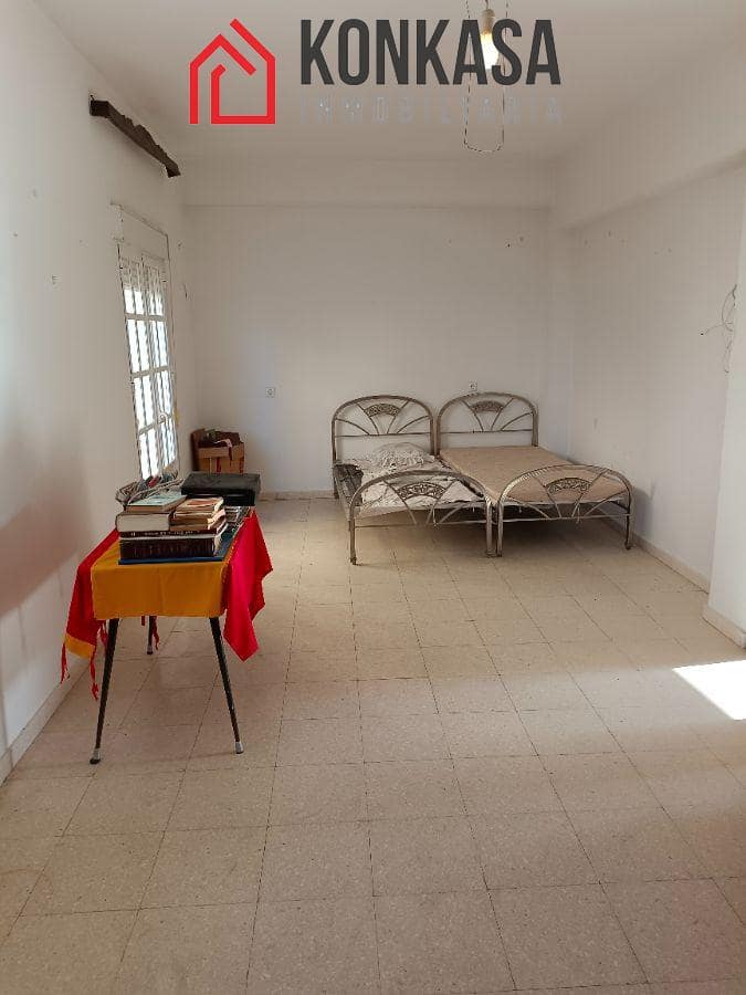 Casa de 7 habitaciones en Arcos de la Frontera en venta - 200.000 € (Ref: 9446826)