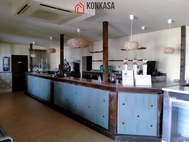 4 quarto Empresa para venda em Arcos de la Frontera - 520 000 € (Ref: 9446827)