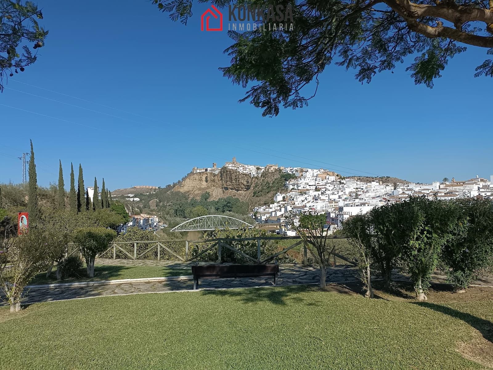 4 quarto Empresa para venda em Arcos de la Frontera - 520 000 € (Ref: 9446827)