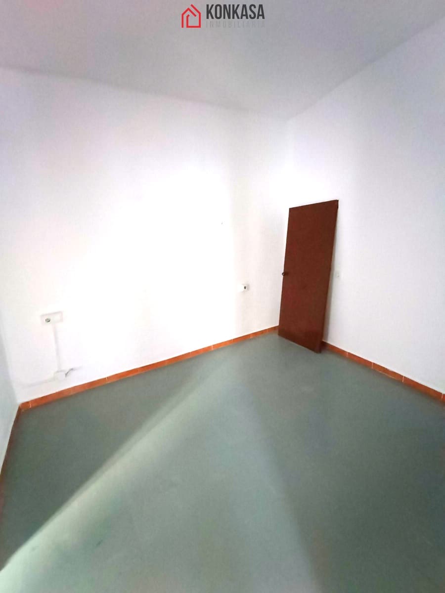 Casa de 12 habitaciones en Arcos de la Frontera en venta con garaje - 165.000 € (Ref: 9446831)